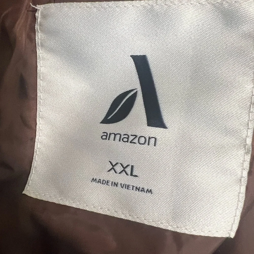 Amazon Recycled Polyester Jacket - Picture 8 of 9
